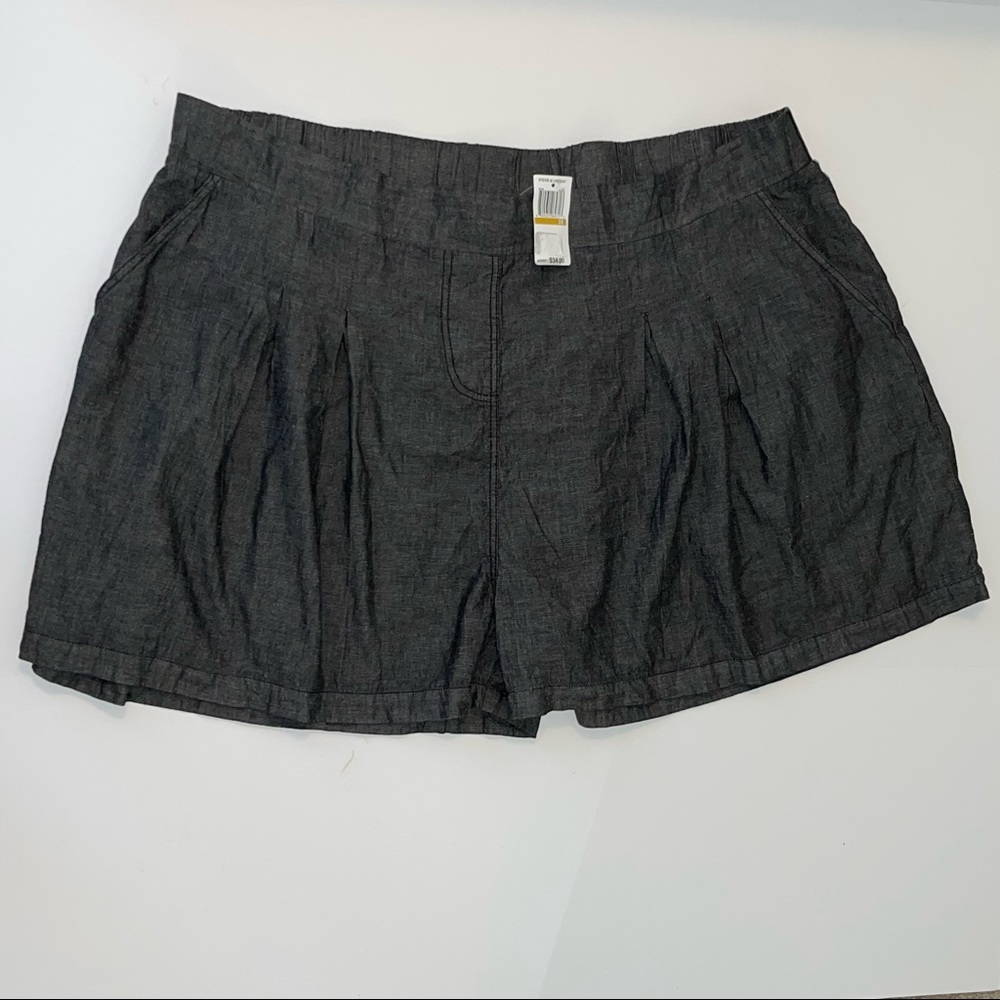 Stevie & Lindsay Women’s Black Elastic Waist Shorts, Size 1X, 3X